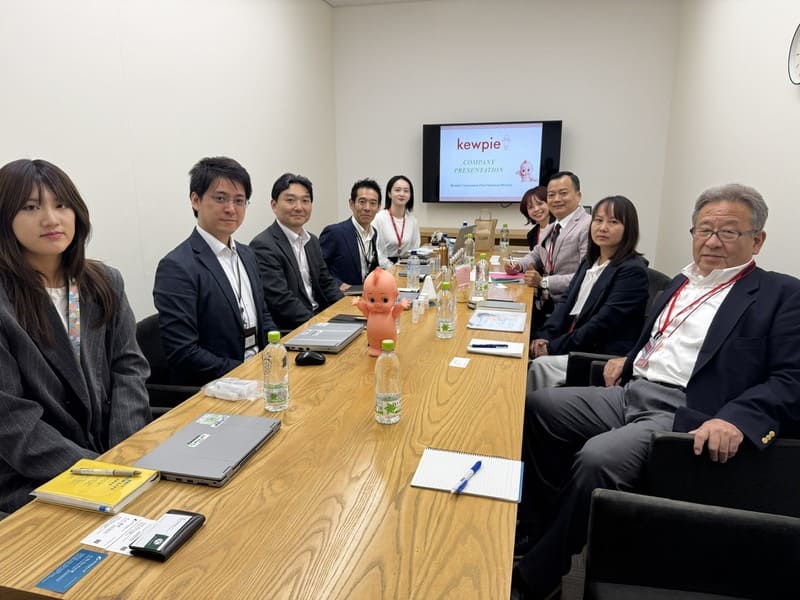 原料・技術に関するプレゼンテーションと打ち合わせ