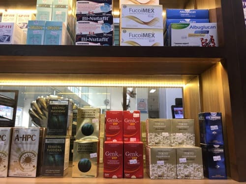 ベトナムK病院 製品陳列 1
